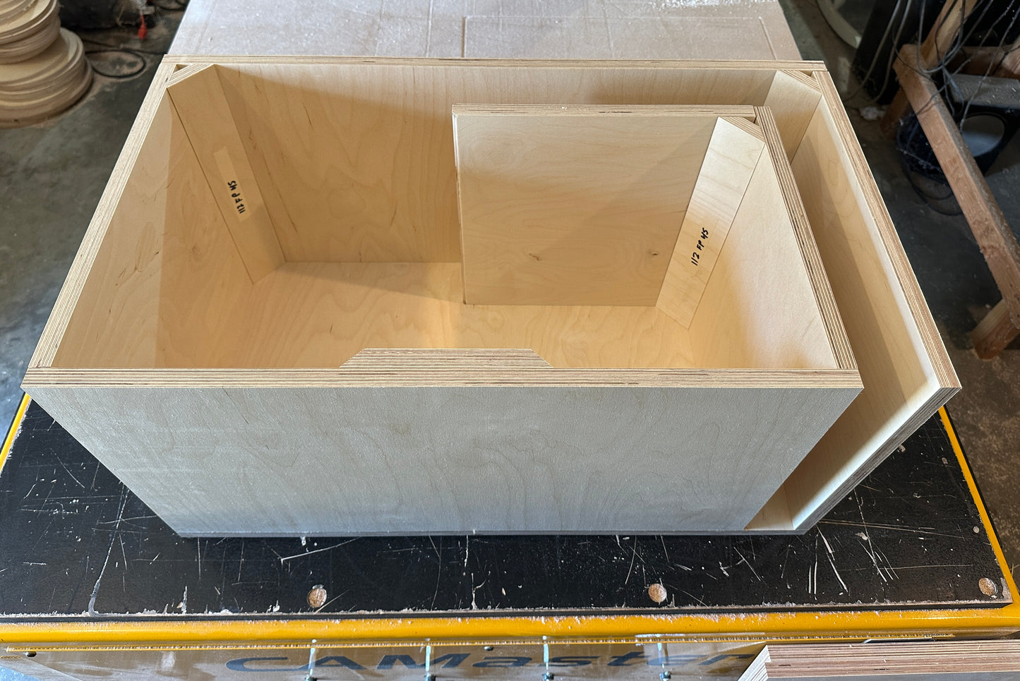1x12 Flat Pack 2.5 cubes