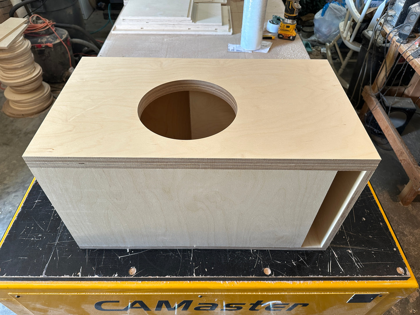 1x12 Flat Pack 2.5 cubes